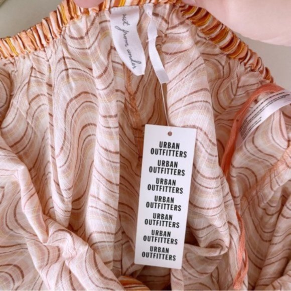 Urban Outfitters | Sand Dollar Romper Assorted Wavy Groovy Pink 70s Style New - Picture 14 of 15